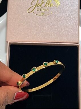 18K Gold Plated Stainless Steel Bracelet with Green Stones NWT